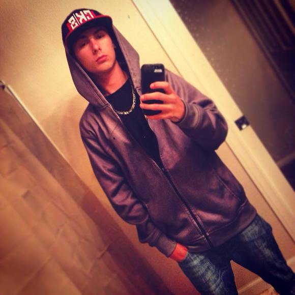 travis1196